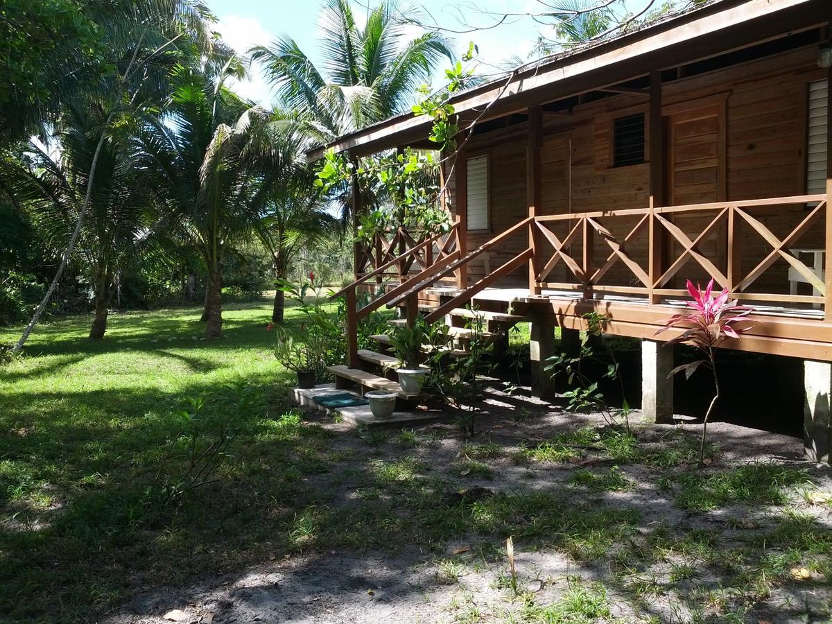 Nature Resort Bermudian Landing Phòng bức ảnh
