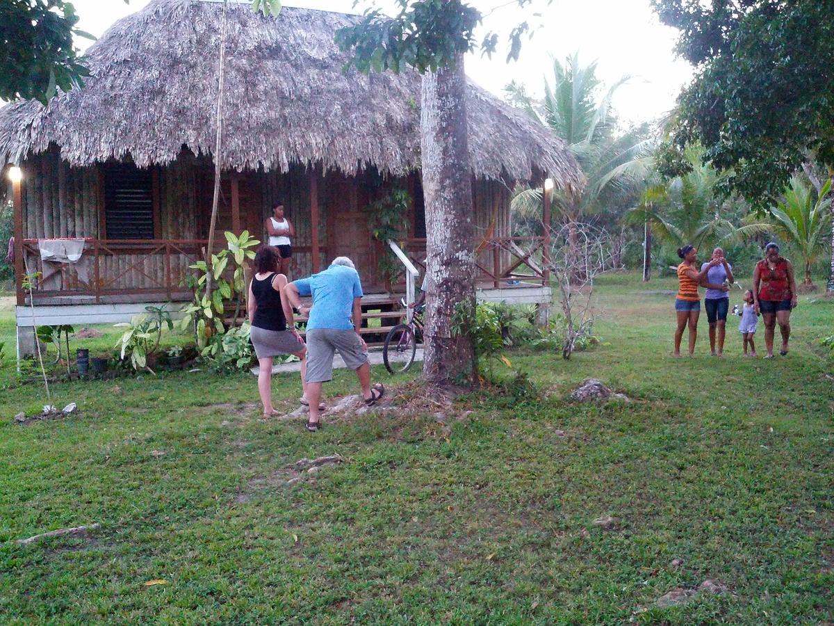 Nature Resort Bermudian Landing Phòng bức ảnh